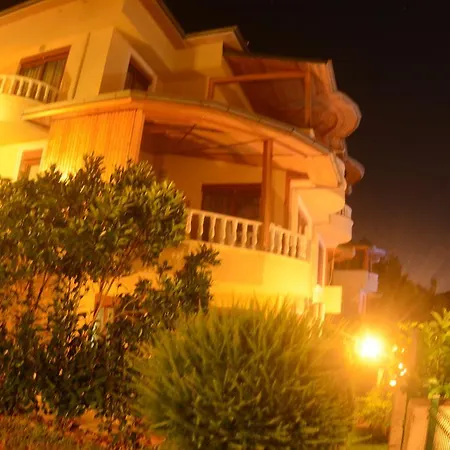 فيلة Bektas 1 *